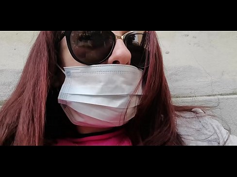 ❤️ Nicoletta hakmerret me fqinjin e saj dhe urinon në garazhin e tij (Karantina speciale italiane Covid19) ❤️❌ Video anale tek ne ️❤